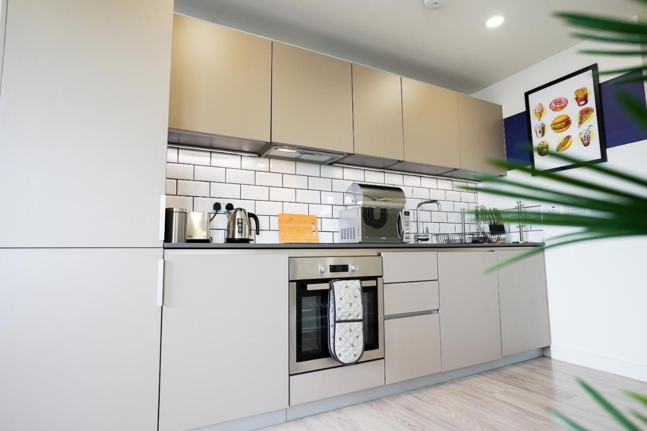 Platform Bedford Apartment Luaran gambar