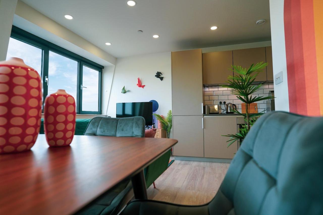 Platform Bedford Apartment Luaran gambar